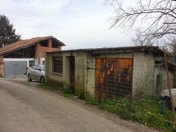 casa semindipendente in vendita a Santa Maria della Versa