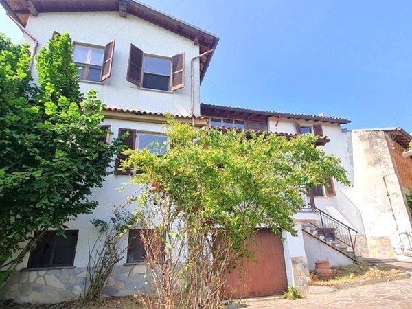 casa indipendente in vendita a Santa Maria della Versa in zona Gariasco