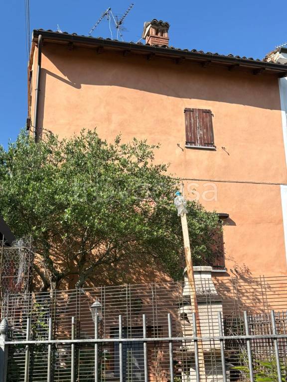 casa indipendente in vendita a Santa Maria della Versa