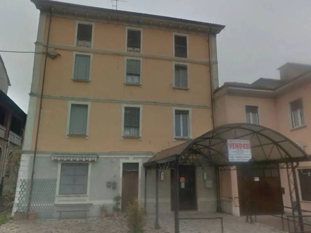 negozio in vendita a Santa Maria della Versa