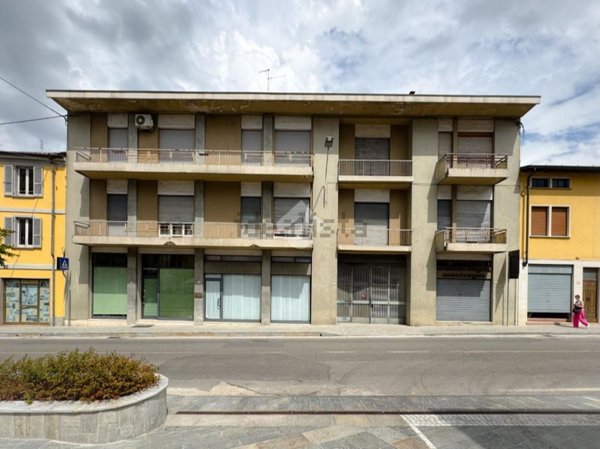 appartamento in vendita a Santa Maria della Versa