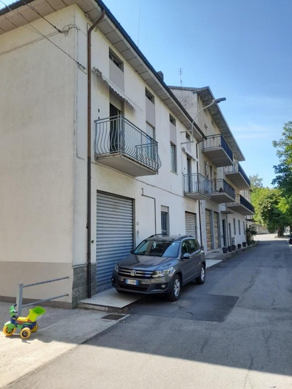appartamento in vendita a Santa Maria della Versa in zona Gariasco