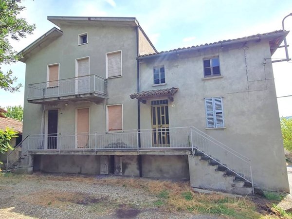 casa indipendente in vendita a Santa Maria della Versa in zona Villanova