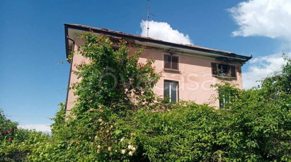 casa indipendente in vendita a Santa Maria della Versa