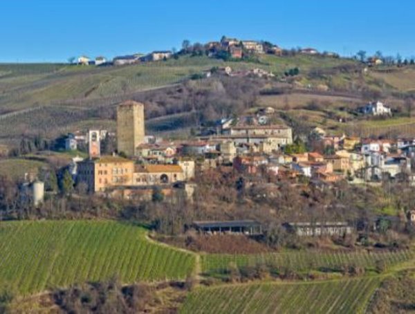 villa in vendita a Santa Maria della Versa in zona Soriasco