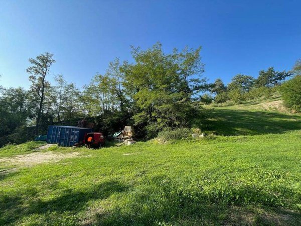 terreno agricolo in vendita a Santa Maria della Versa