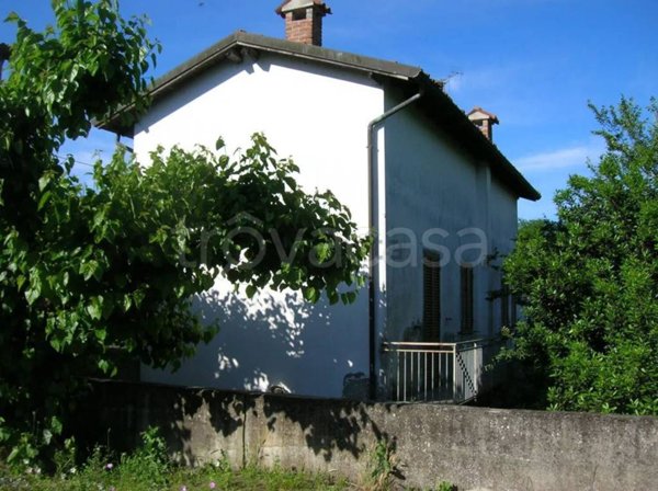 casa indipendente in vendita a Santa Maria della Versa