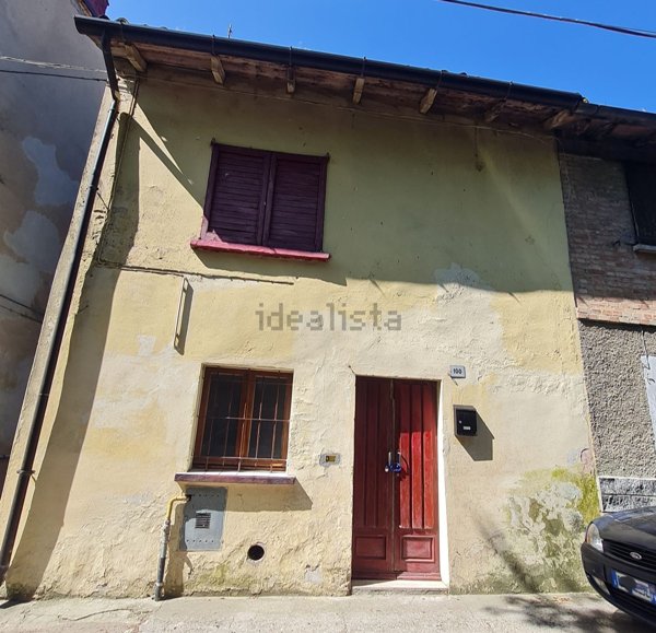 casa indipendente in vendita a Santa Maria della Versa