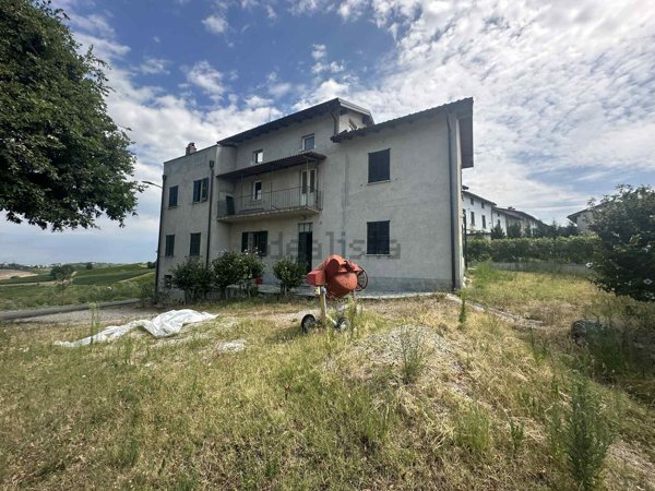 casa indipendente in vendita a Santa Maria della Versa in zona Soriasco