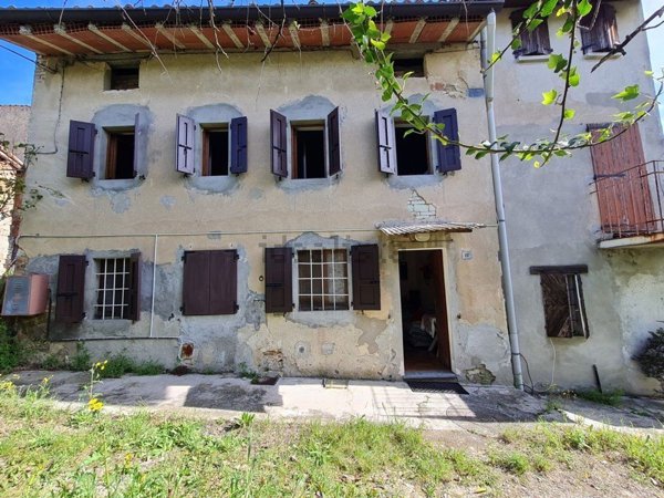 pentavano in vendita a Santa Maria della Versa