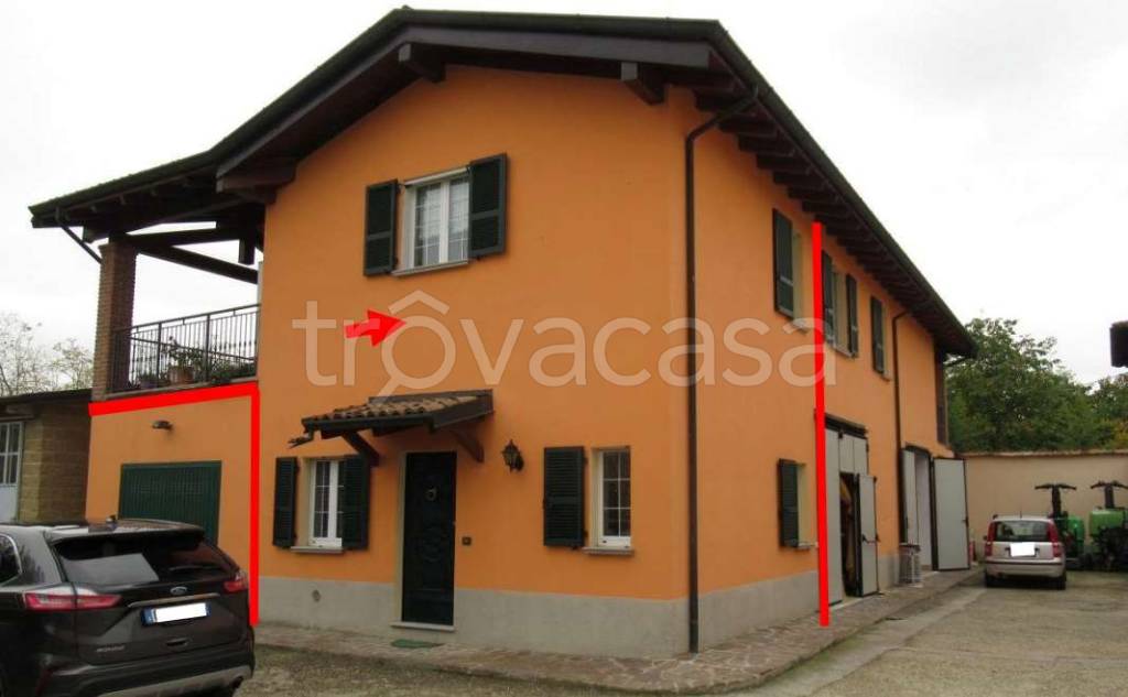 casa indipendente in vendita a Santa Maria della Versa