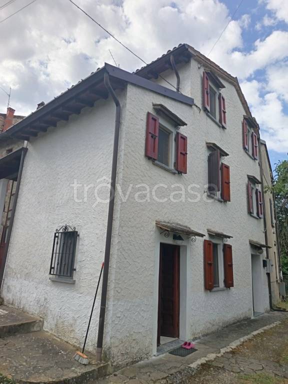 casa indipendente in vendita a Santa Maria della Versa in zona Soriasco
