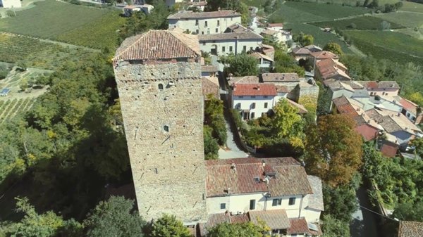 casa indipendente in vendita a Santa Maria della Versa