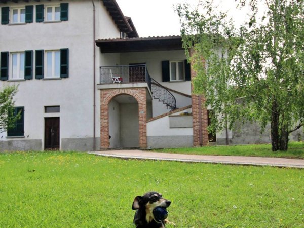 casa indipendente in vendita a Santa Maria della Versa