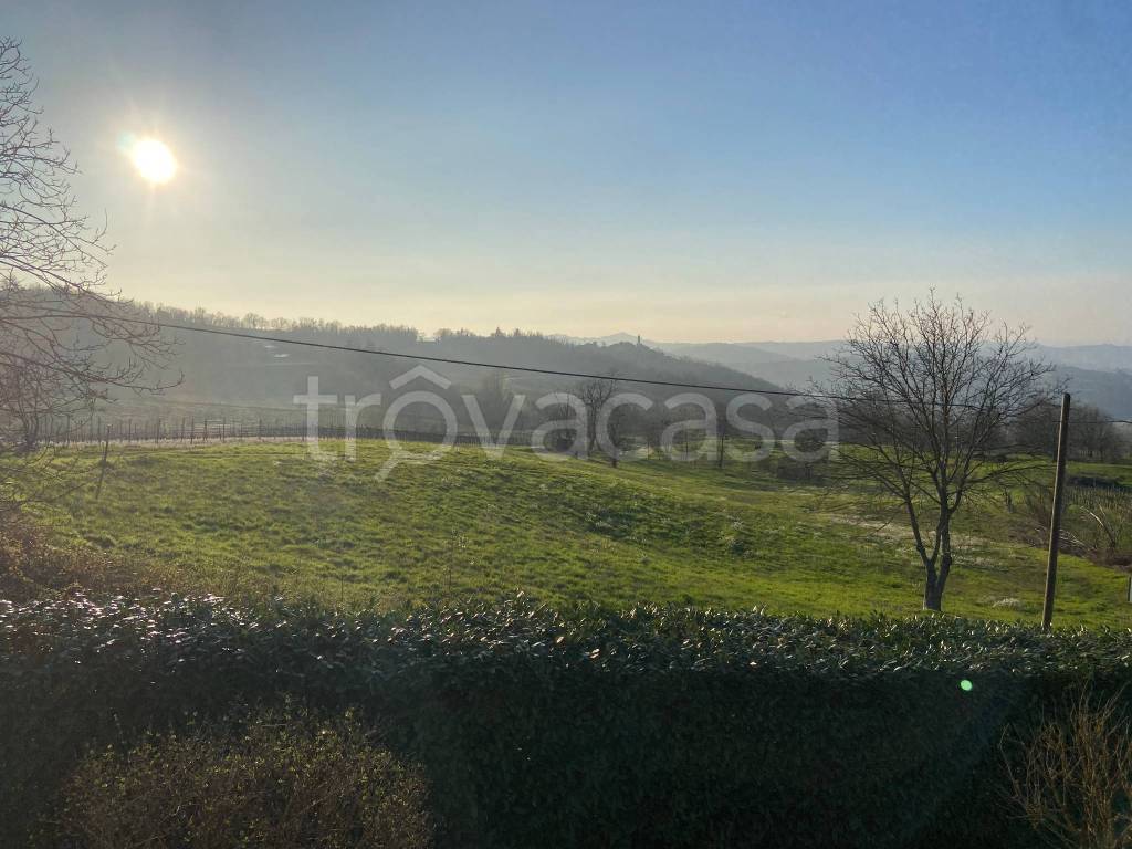 casa indipendente in vendita a Santa Maria della Versa