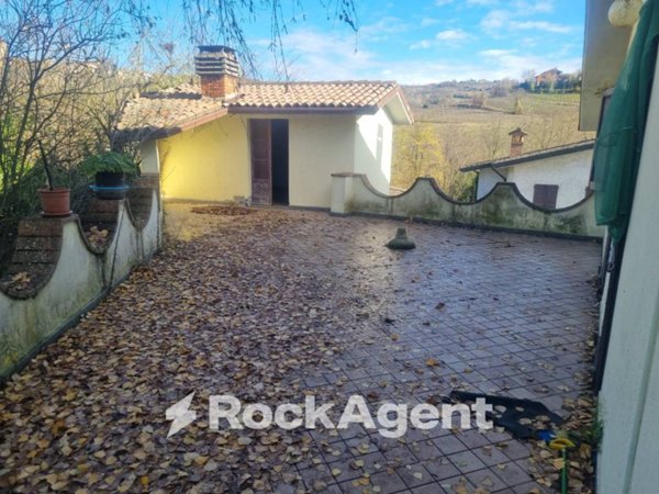 casa indipendente in vendita a Santa Maria della Versa