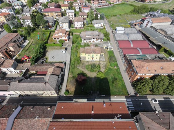 casa indipendente in vendita a Santa Maria della Versa