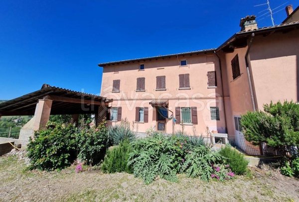 casa indipendente in vendita a Santa Maria della Versa in zona Soriasco