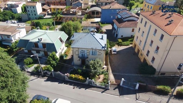 casa indipendente in vendita a Santa Maria della Versa in zona Gariasco