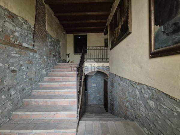 casa indipendente in vendita a Santa Maria della Versa in zona Donelasco
