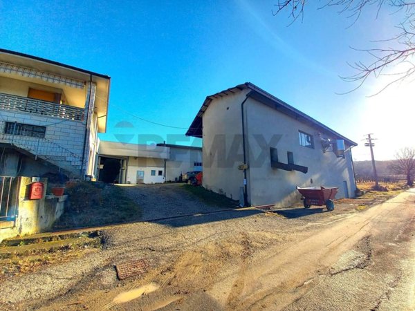 casa indipendente in vendita a Santa Maria della Versa in zona Soriasco