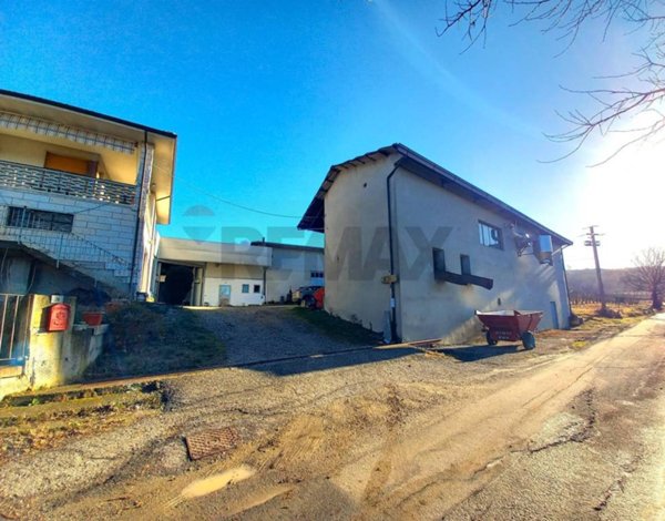 casa indipendente in vendita a Santa Maria della Versa in zona Soriasco