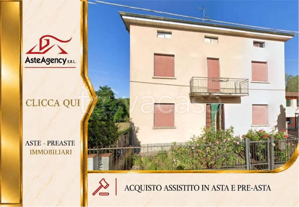 casa indipendente in vendita a Santa Maria della Versa in zona Gariasco