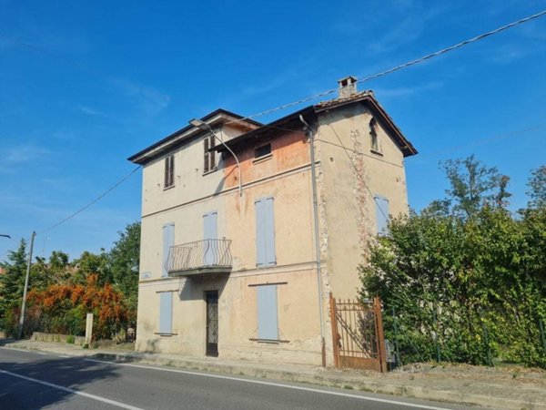 casa indipendente in vendita a Santa Maria della Versa in zona Gariasco