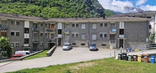 appartamento in vendita a Locana