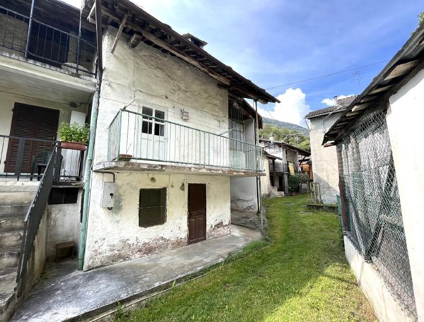 casa indipendente in vendita a Locana