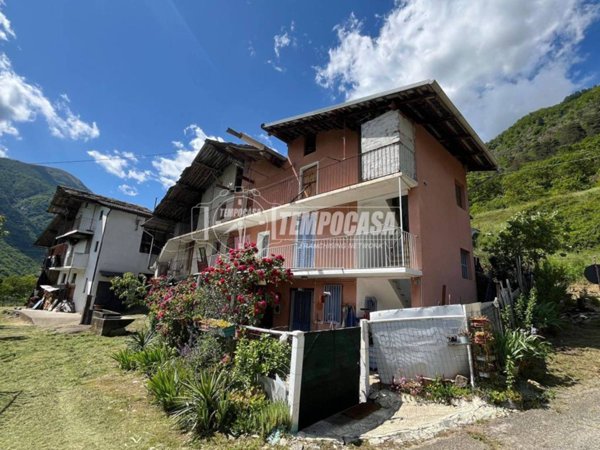 appartamento in vendita a Locana