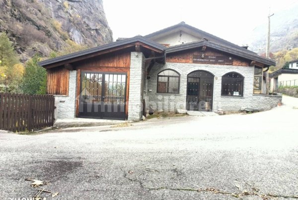 casa indipendente in vendita a Locana