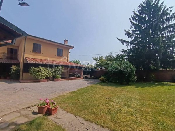 casa indipendente in vendita a Sant'Angelo Lomellina