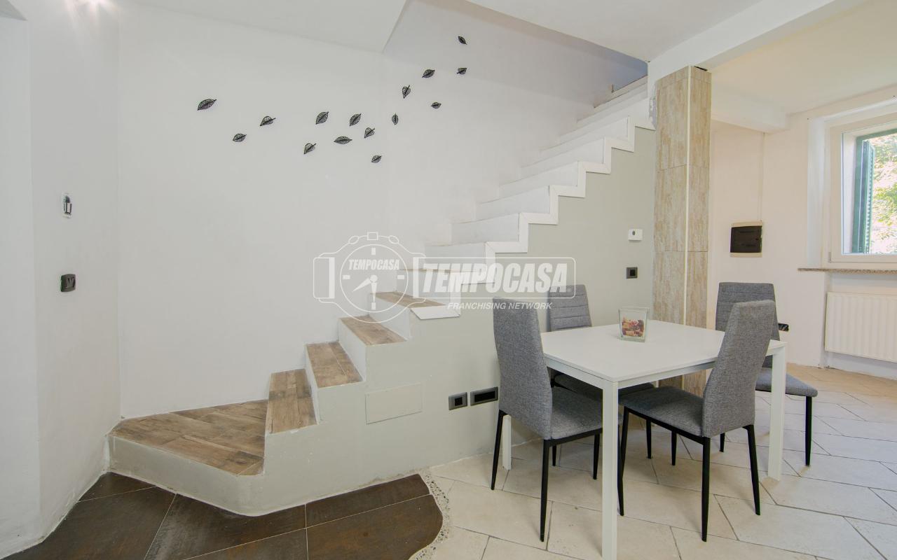 casa indipendente in vendita a Sant'Angelo Lomellina