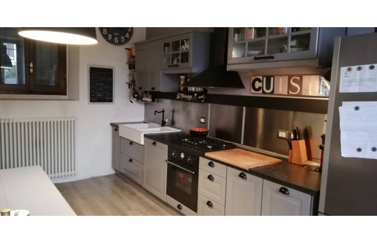 casa indipendente in vendita a Sant'Angelo Lomellina