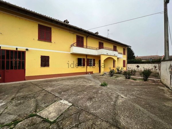 casa indipendente in vendita a Sant'Angelo Lomellina