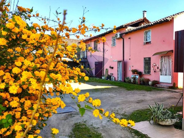 casa indipendente in vendita a San Zenone al Po