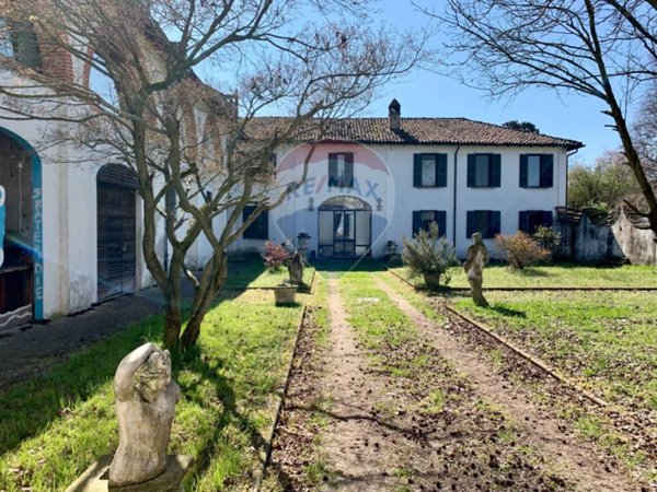 casa indipendente in vendita a San Zenone al Po