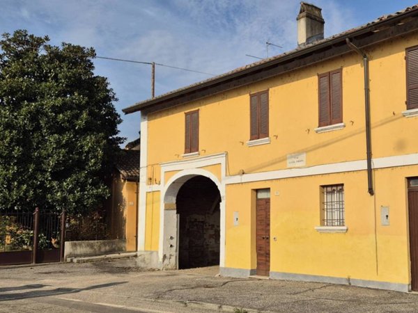 casa indipendente in vendita a San Zenone al Po