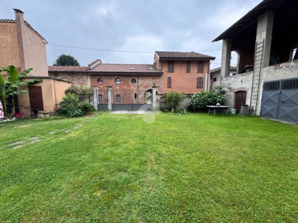 casa indipendente in vendita a San Zenone al Po