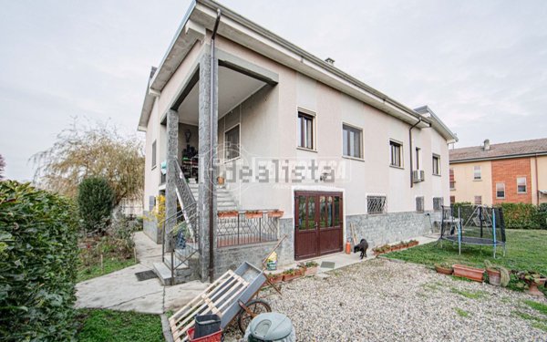 casa indipendente in vendita a Sartirana Lomellina