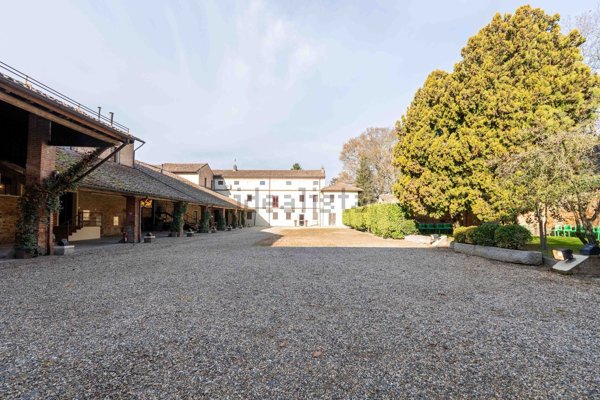 villa in vendita a Sartirana Lomellina