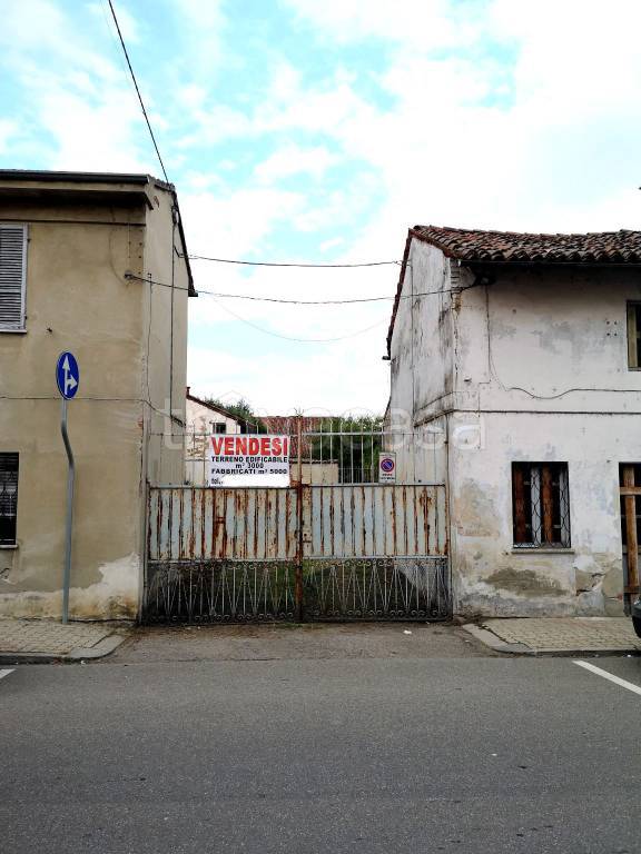 casa semindipendente in vendita a Sartirana Lomellina