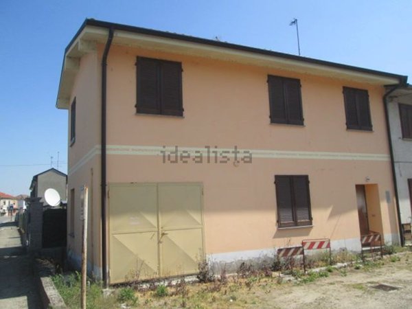 casa indipendente in vendita a Scaldasole