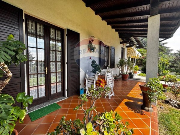 casa indipendente in vendita a Scaldasole