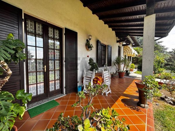 casa indipendente in vendita a Scaldasole