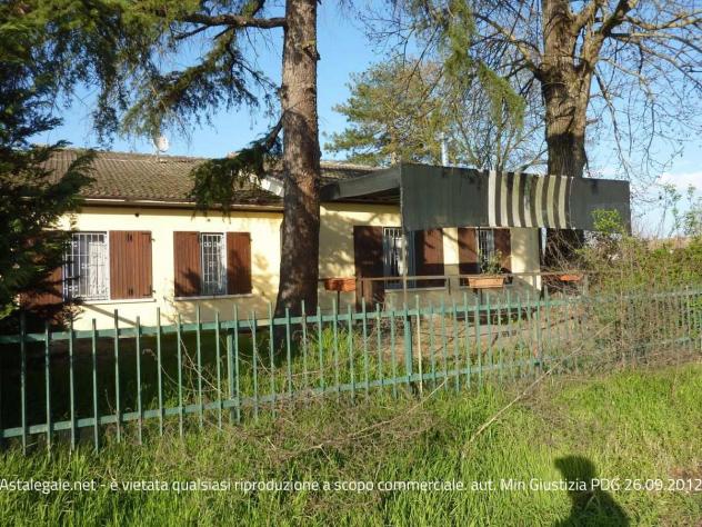 negozio in vendita a Semiana