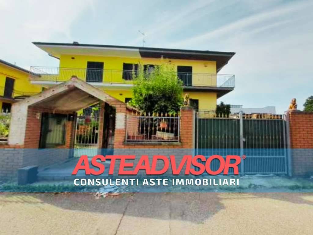 casa indipendente in vendita a Siziano