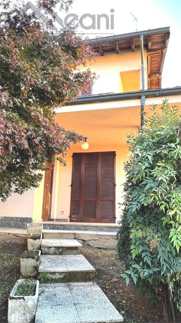 casa indipendente in vendita a Siziano