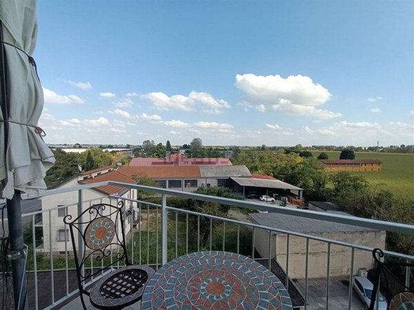 appartamento in vendita a Siziano